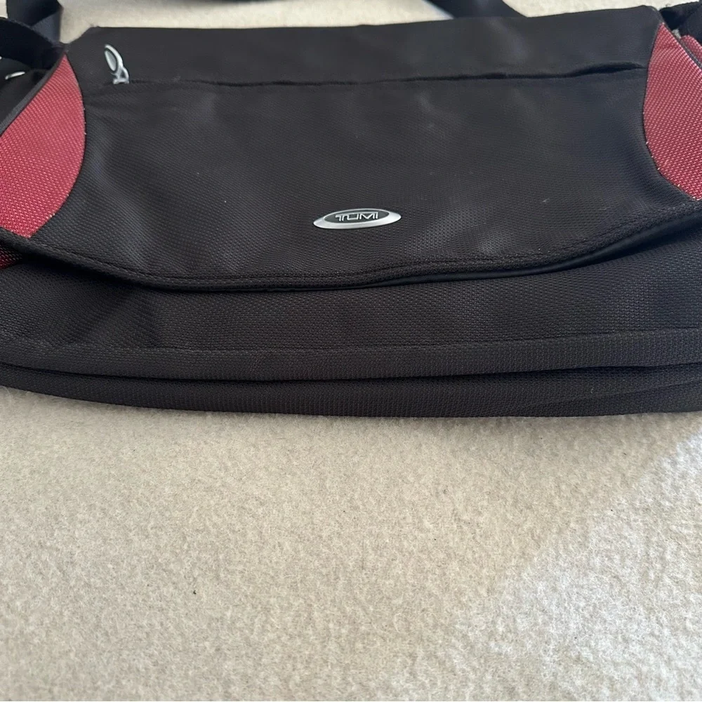 Tumi Ducati Ballistic Nylon Crossbody Messenger Computer Travel Bag
